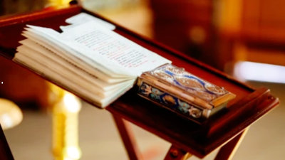 Story Structure: the First Quarter Debate